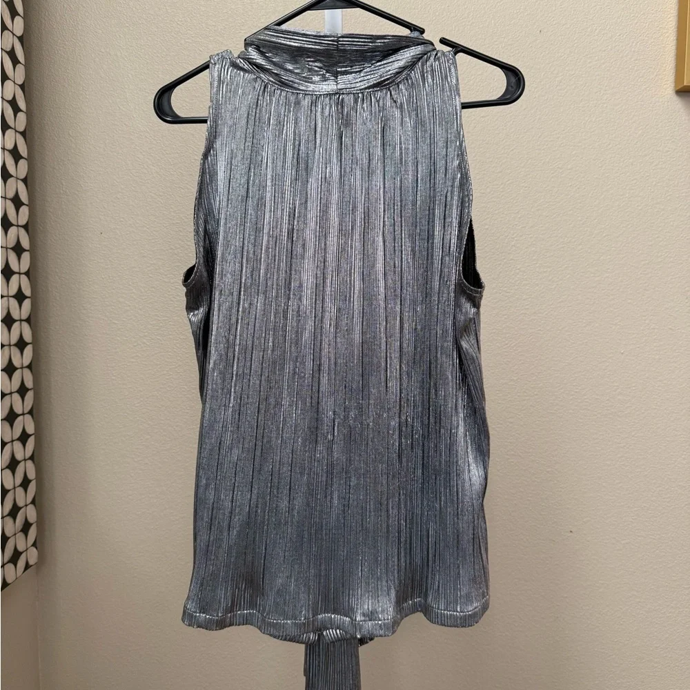 Buru metallic sleeveless bow blouse size XS - Picture 2 of 4